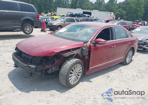 2016 Volkswagen Passat 1.8T R-Line из США, поврежденный, VIN 1VWAS7A36GC054490